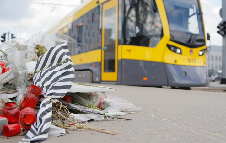 Obnovljena tramvajska stanica nakon nesrece Tramvaja smrti/Damir Deljo