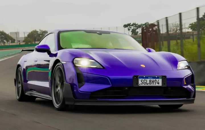 Taycan Turbo GTBrži i od 911 Turbo S na Interlagosu/