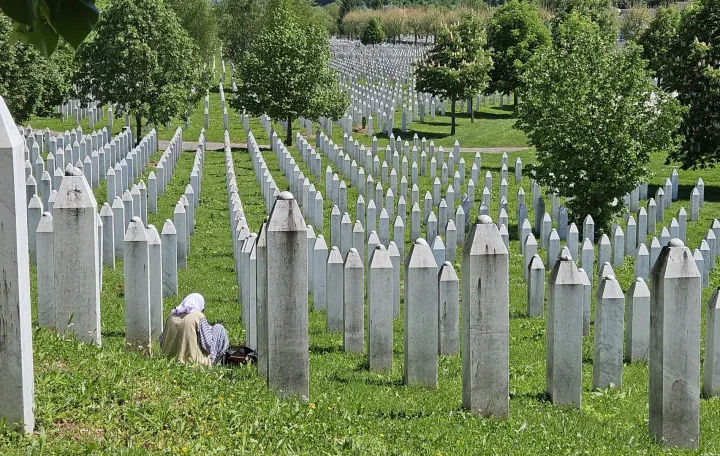 Potočari mezarje MC Srebrenica/Lejla Sofradžija