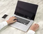 Pregrijavanje laptopa vi&scaron;e nije problem/Free Pik