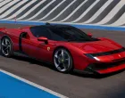 Ime Testarossa zauzima posebno i gotovo mitsko mjesto u istoriji Ferrarija, jer od trenutka kada je 1984. godine predstavljen kao nasljednik modela Berlinetta Boxer, ovaj automobil adfhadfhnije bio samo nova tehnička etapa u razvoju marke već i simbol čitave jedne ere./