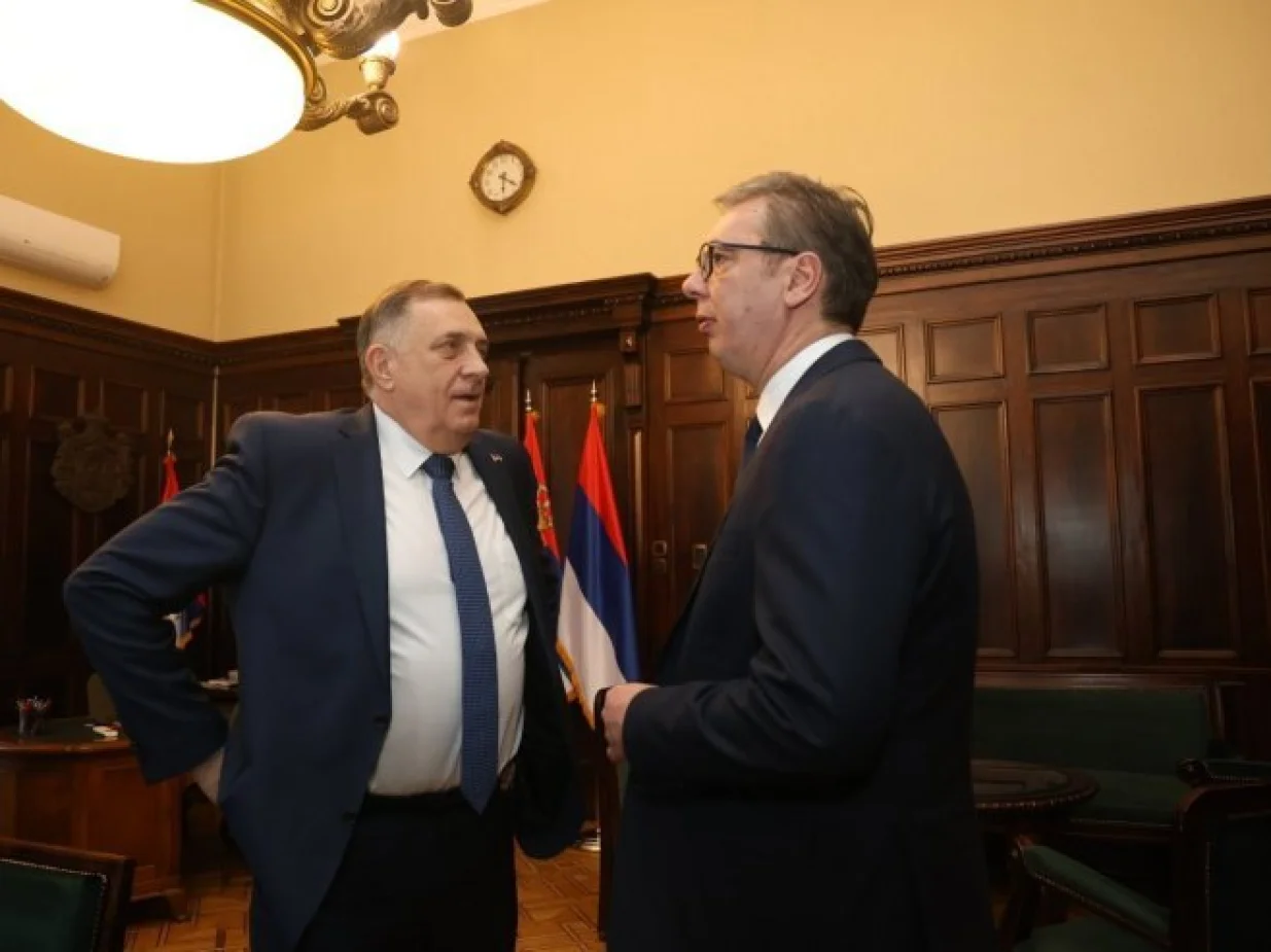 Milorad Dodik i Aleksandar Vučić uoči skupa u Beogradu/Borislav Zdrinja
