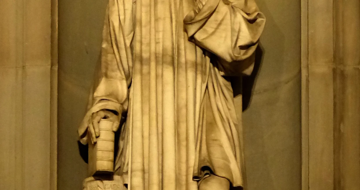 Makijavelijeva statua u Firenci/