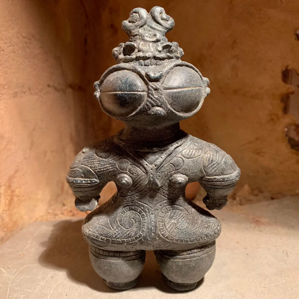 NERJE&Scaron;ENA TAJNA: Jomon Dogu figura, djelo drevnih japanskih umjetnika, koja neodoljivo podsjećaju na modernog astronauta/