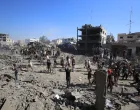 GAZA, PALESTINA - 12. JULI: Palestinci pregledavaju &scaron;iroko rasprostranjena razaranja u području uzrokovana napadom bespilotne letjelice (UAV) gdje je izraelska vojska ciljala nekoliko zgrada bespilotnom letjelicom u Industrijskoj ulici u zapadnom gradu Gazi, Gaza, Palestina, 12. jula 2026. (Khames Alrefi - Anadolu Agency)/