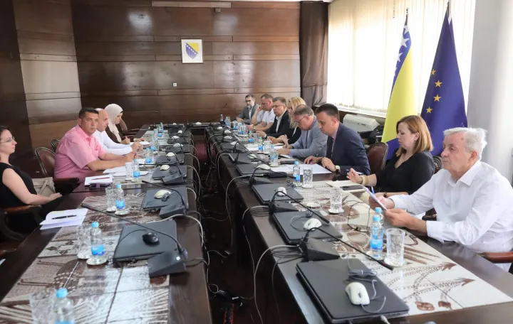 Sastanak sindikata nove željezare zenica s vladom f bih./Senad Gubelić