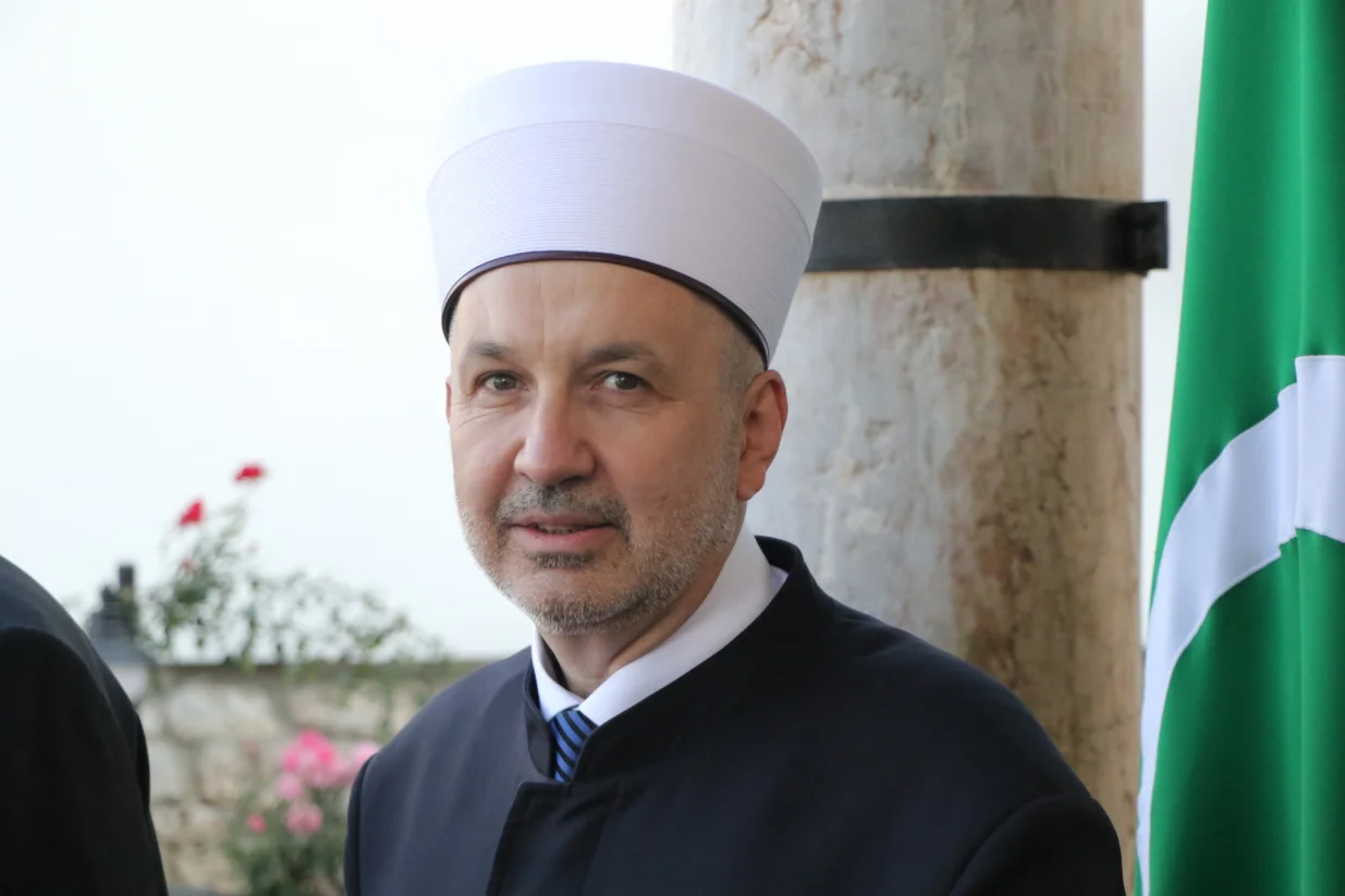 Dodjela murasele novoimenovanom muftiji sarajevskom Nedžadu Grabusu &ndash; Ba&scaron;čar&scaron;ijska džamija/Senad Gubelić