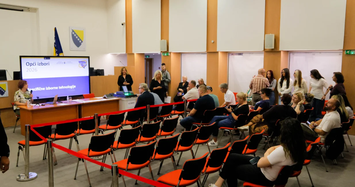Centralna izborna komisija nove tehnologije/Damir Deljo