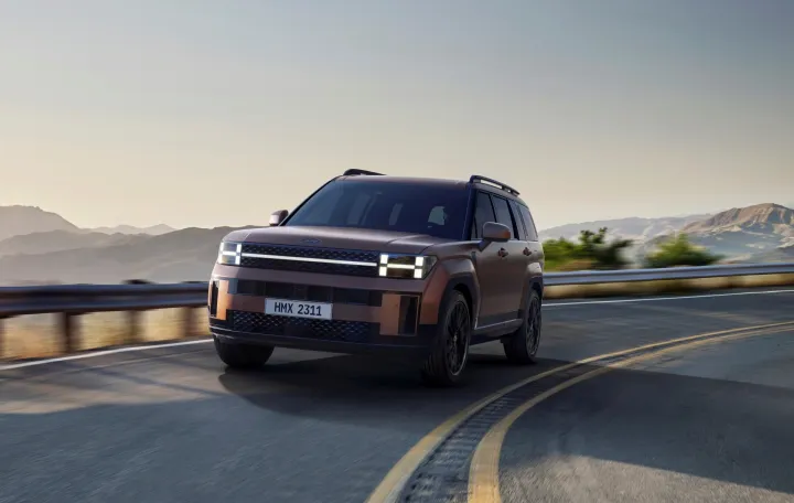 Laskavo priznanje za Hyundai Santa Fe Najbolji veliki SUV u Britaniji dsfgadfgadf/