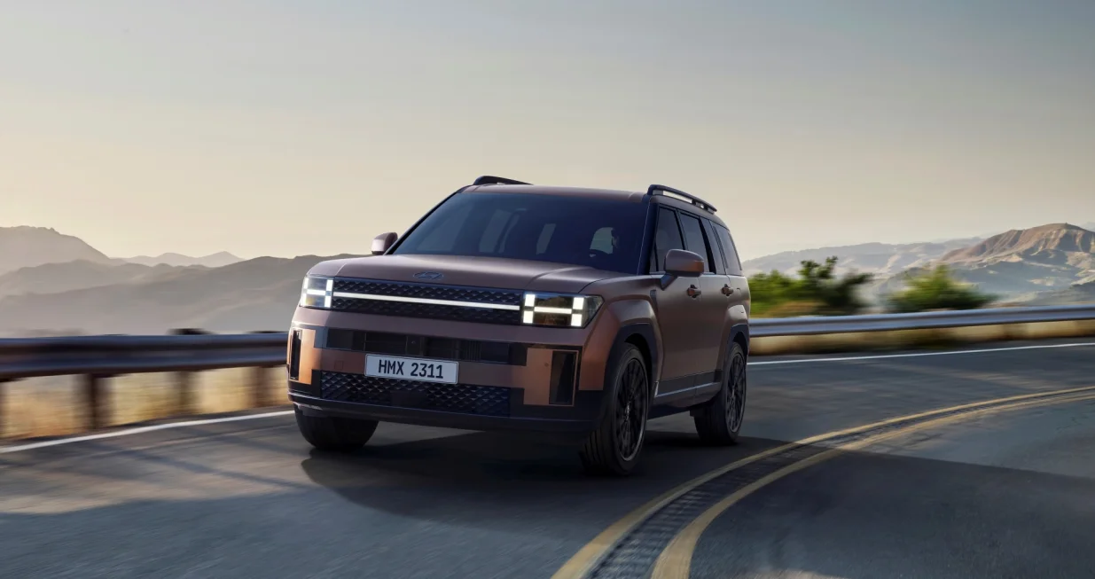 Laskavo priznanje za Hyundai Santa Fe Najbolji veliki SUV u Britaniji dsfgadfgadf/