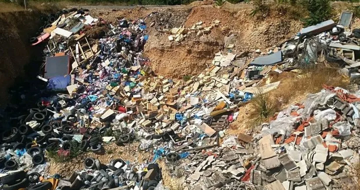 Deponija Badanj u neposrednoj je blizini rijeke Bregave/Ngg Pokret Protiv Divljih Deponija Stolac