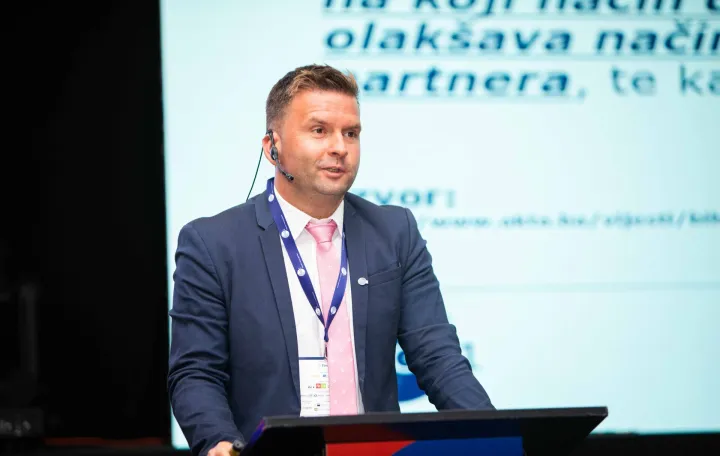Adi Turković GS1 BiH - Pod nazivom Digitalni puls poslovanja u Sarajevu je nedavno održana jubilarna 10. GS1 konferencija/Hardino