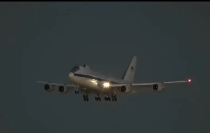 Avion E 4B Nightwatch/Printscreen/X.com//