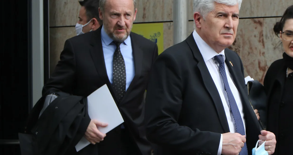 Dragan Čović, Bakir Izetbegović nakon sastanka sa Josep Borrellom/Senad Gubelić