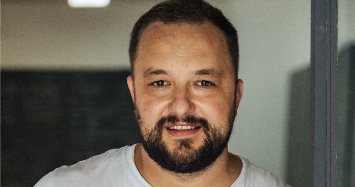 Umjetnik Mladen Miljanović/Wolfgang Lerhner/