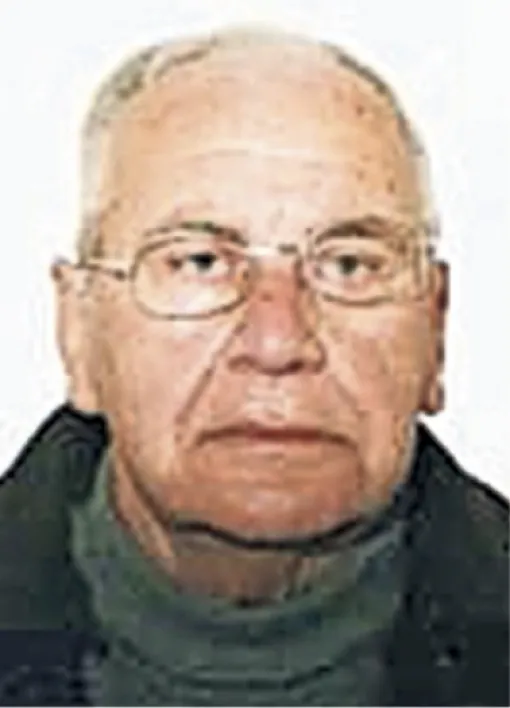 Ešref (Mehmeda) Fitozović